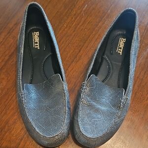 Women's Born Loafers